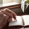 A murit scriitorul asturian Xuan Bello: Un omagiu adus unei figuri literare spaniole