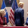 Acordul comercial cu SUA, sub tirul criticilor: Von der Leyen, acuzată de concesii