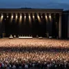 Mii de fani au adus un ultim omagiu lui Ozzy Osbourne în orașul natal, Birmingham