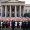Trump neagă acum că a fost informat despre „lista Epstein” și evită un răspuns despre grațierea lui Maxwell