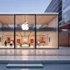 Apple închide un magazin în China: O premieră istorică