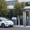 Mașinile electrice sunt mai ecologice: studiul arată o reducere a emisiilor de CO2 cu 73%