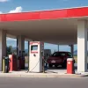 Piața de combustibil: Cine se îmbogățește de pe urma benzinei?