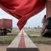 Trump și incertitudinea tarifelor: Războaiele comerciale și manevrele SUA