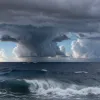 Furtuna tropicală Erin se intensifică: Prognoza și potențialele pericole
