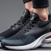 Reducere de 45% la adidașii Skechers pentru bărbați: confort și adio bătăturilor