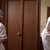 Demisie la un azil de bătrâni după ce o îngrijitoare a filmat și distribuit un video umilitor cu o rezidentă