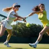 Tendința în tenis: bandajele compresive câștigă popularitate din cauza accidentărilor și a plângerilor legate de mingi