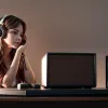 Inteligența Artificială amenință industria muzicală: veniturile din drepturile de autor ar putea scădea cu 28%